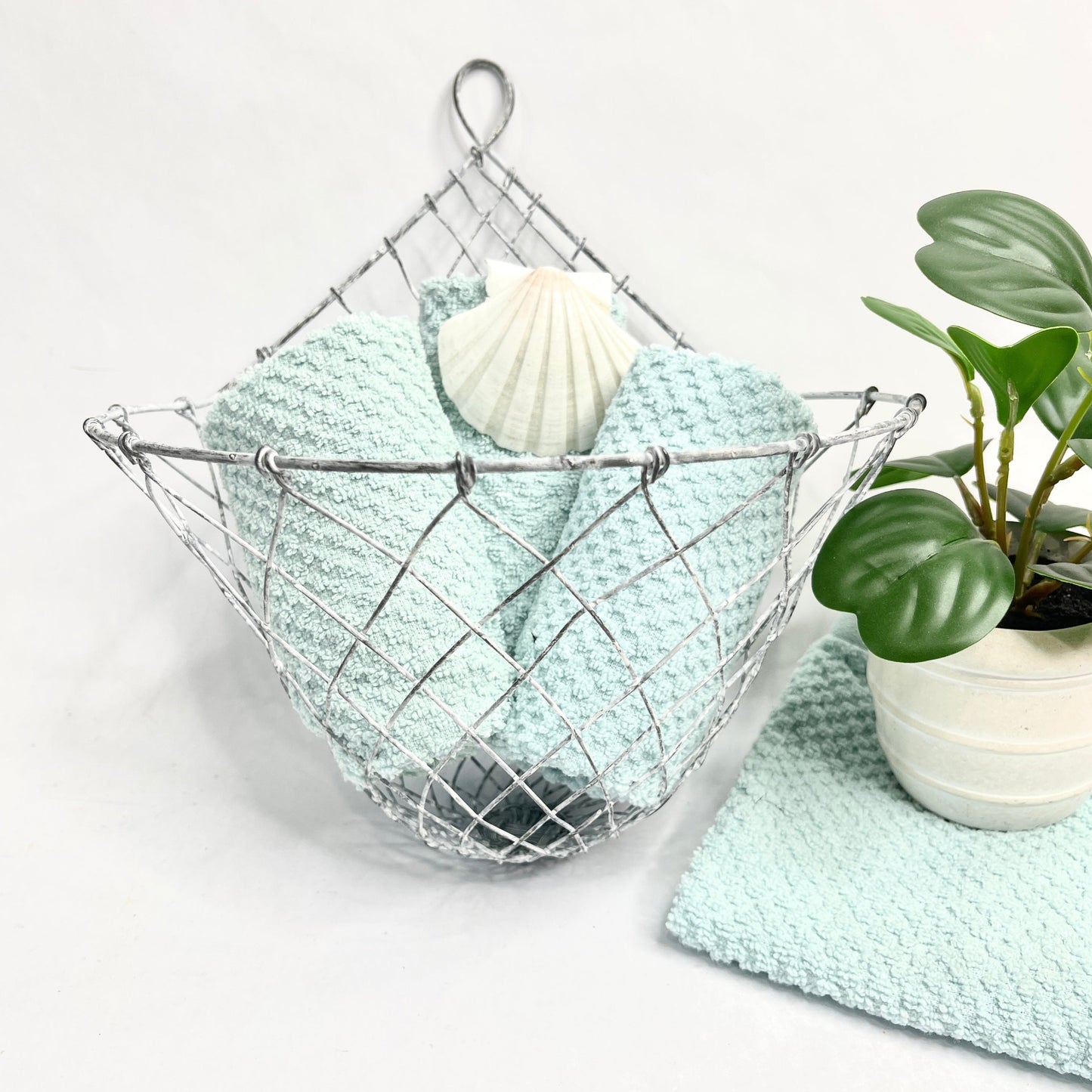 White Wire Wall Pocket