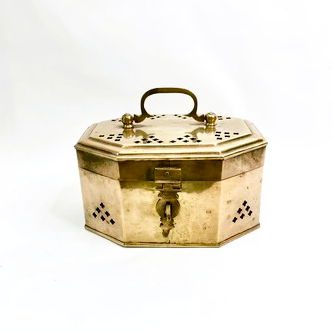 VTG brass offers octagon nesting boxes