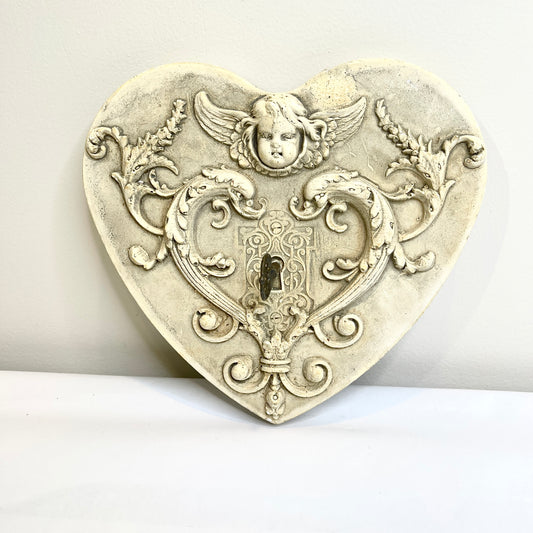 Key to My Heart Cherub Wall Decor