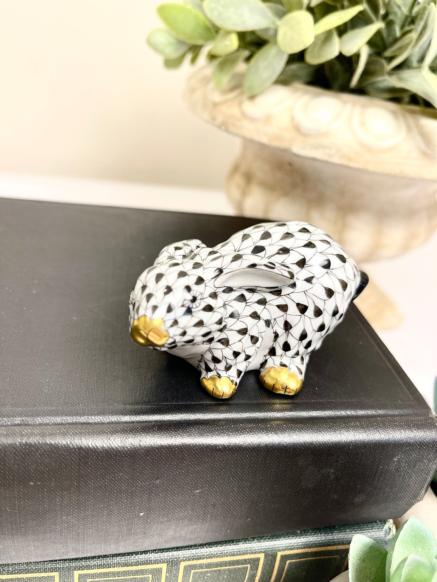 Herend Crouching Bunny