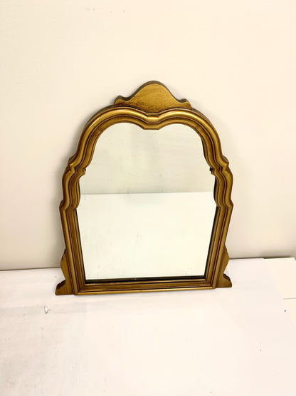 Vintage Gold Wood Mirror: Arch Top