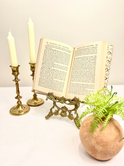 Vintage Brass Easel: Book Stand