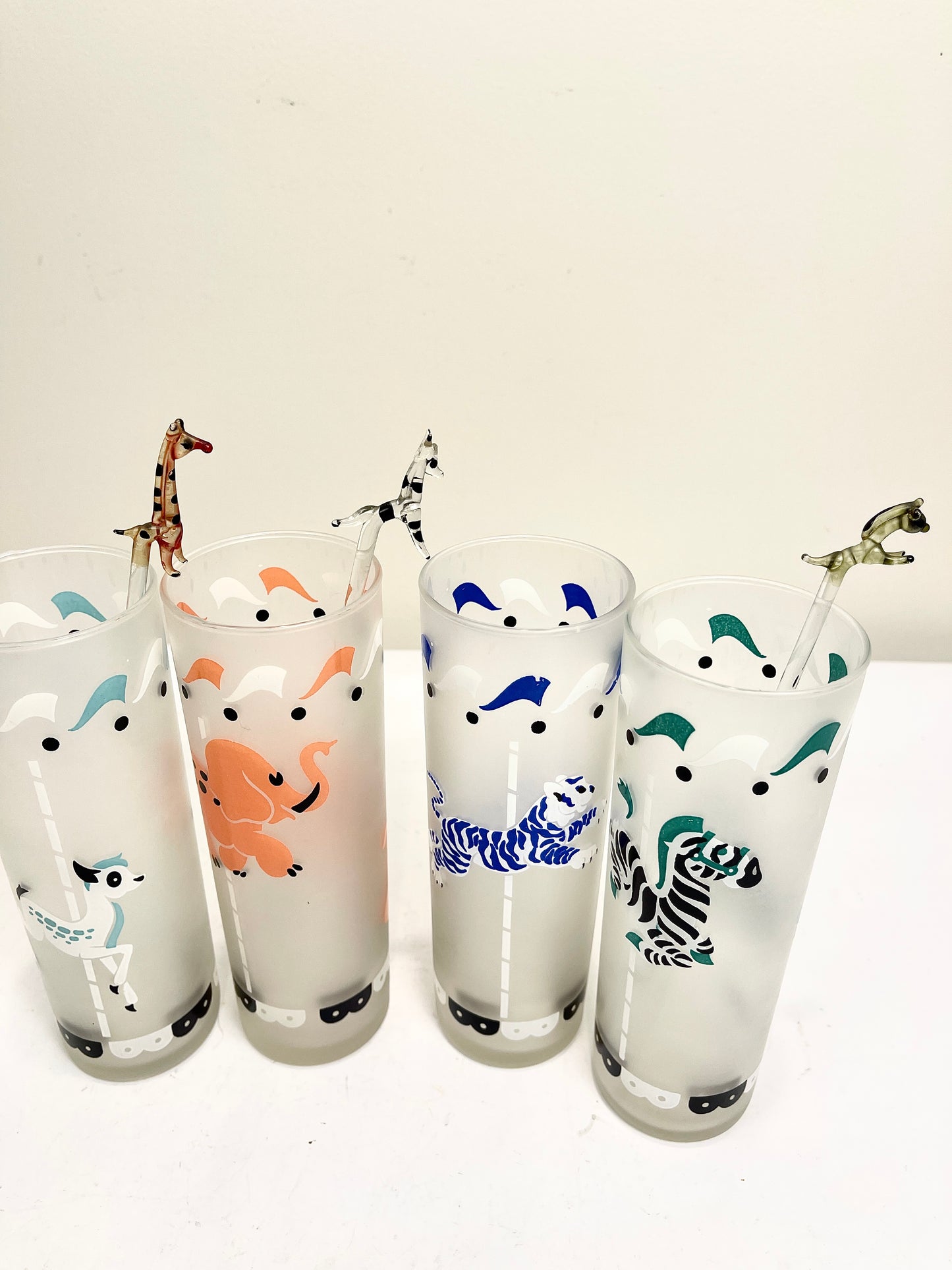 Vintage Libbey Frosted Carousel Glass Set