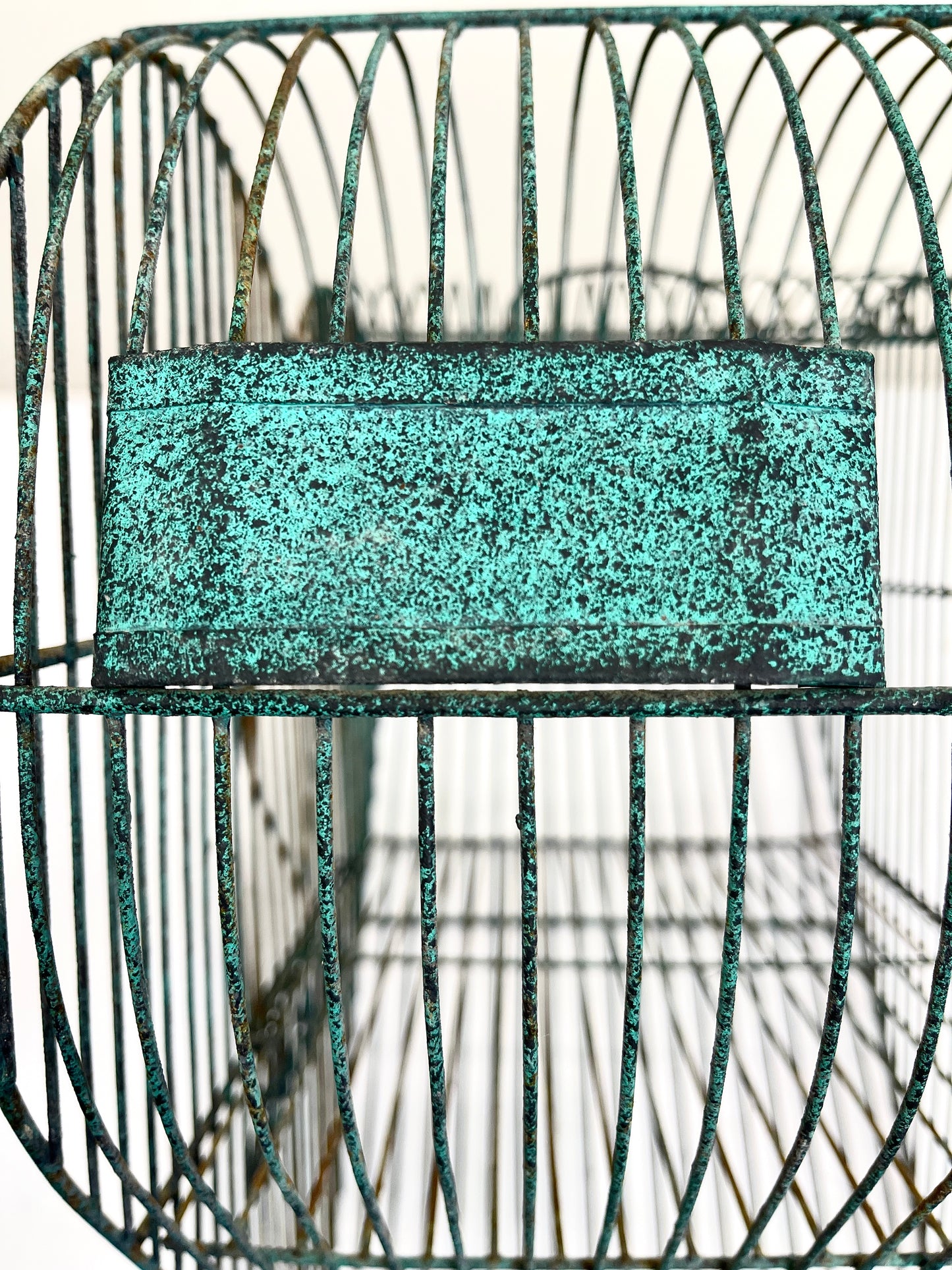 Vintage Heart Birdcage with Hanger: Green Wrought Iron