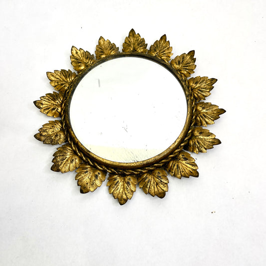 Vintage Gold Round Mirror with Leaf Surround