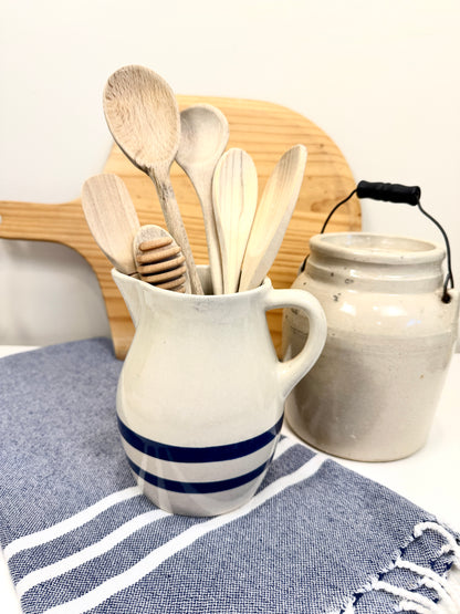 Vintage Stoneware Pitcher: Ransbottom
