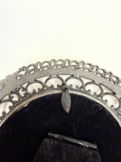 Vintage Picture Frame with Bird Illustration