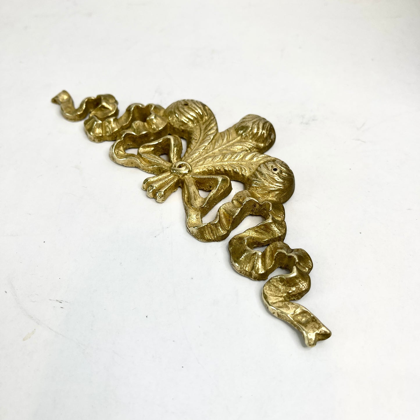 Brass Wall Bow with Fleur de Lis