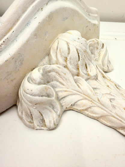 Vintage Wall Shelf: White Demilune
