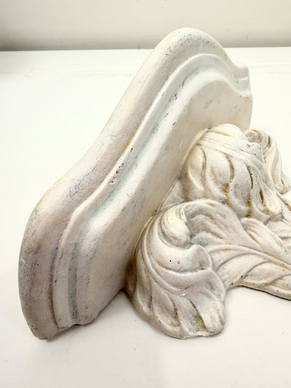 Vintage Wall Shelf: White Demilune