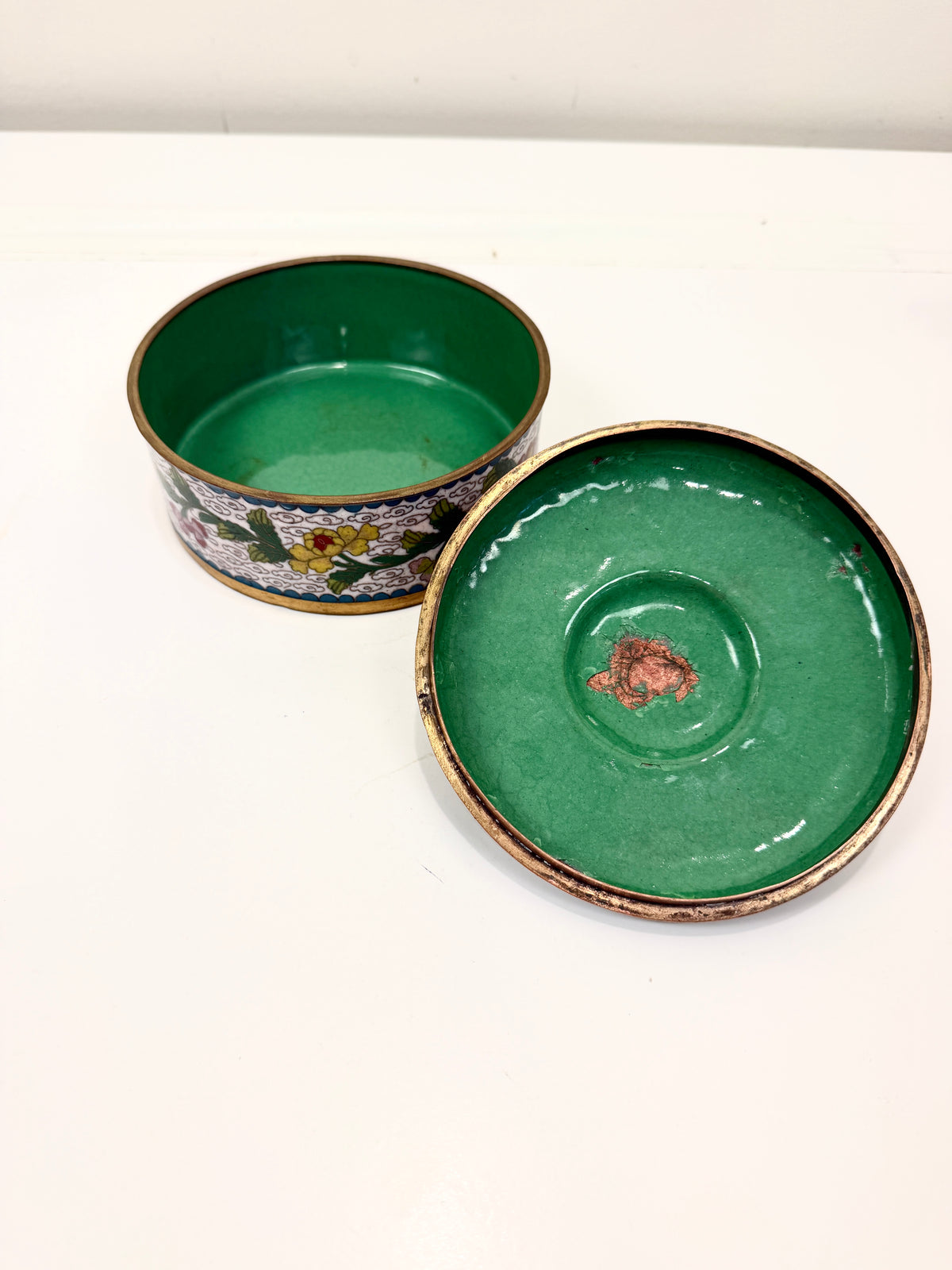 Vintage Cloisonne Box:  Foo Dog Finial