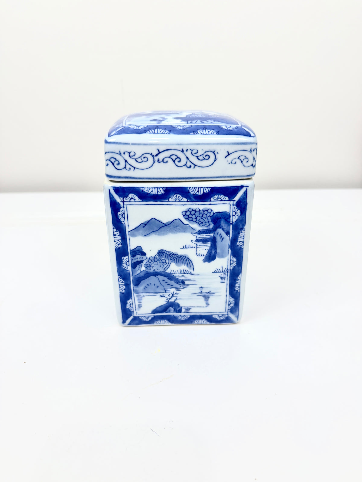 Vintage Blue and White Covered Jar:  Chinoiserie