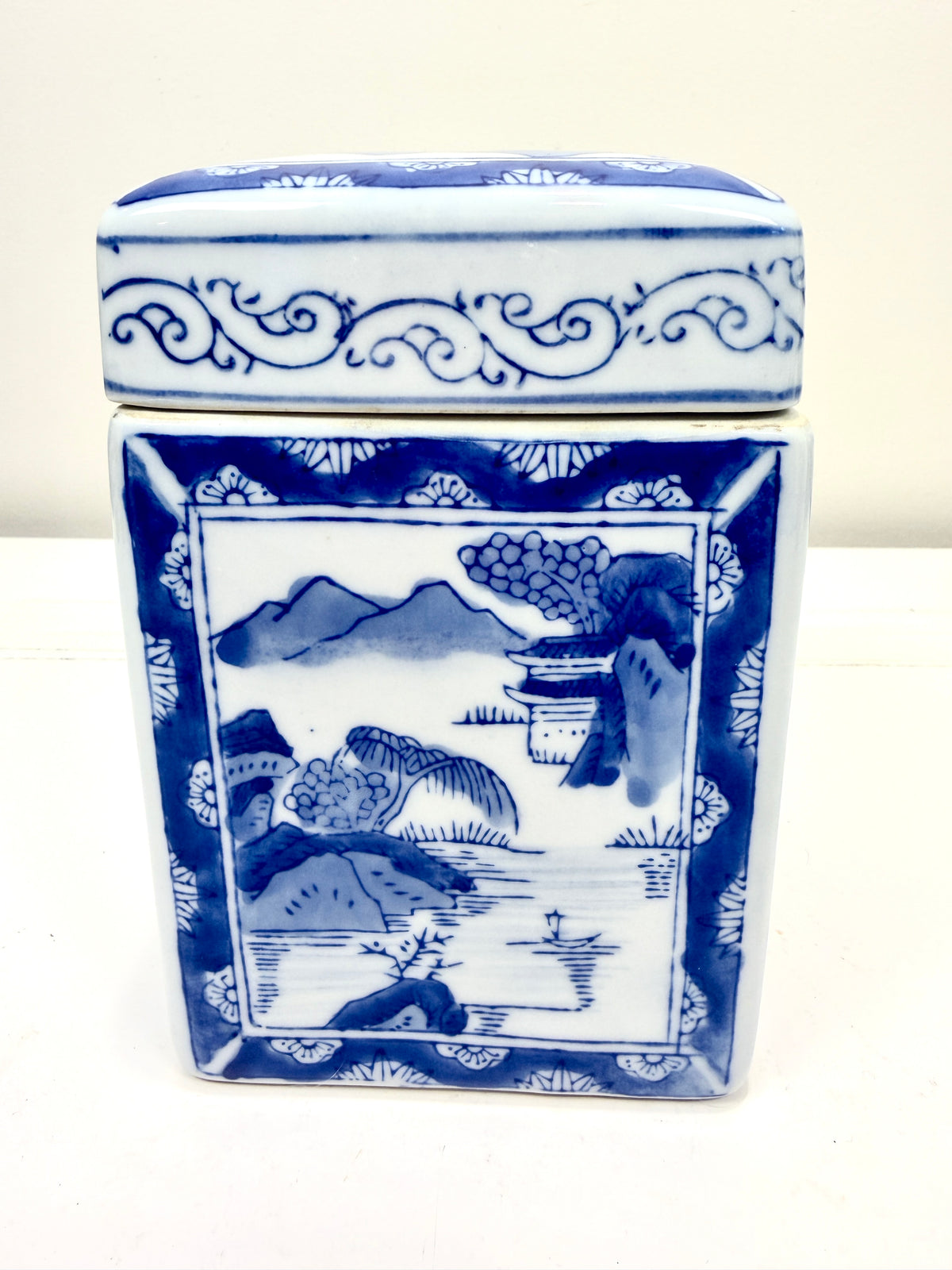 Vintage Blue and White Covered Jar:  Chinoiserie