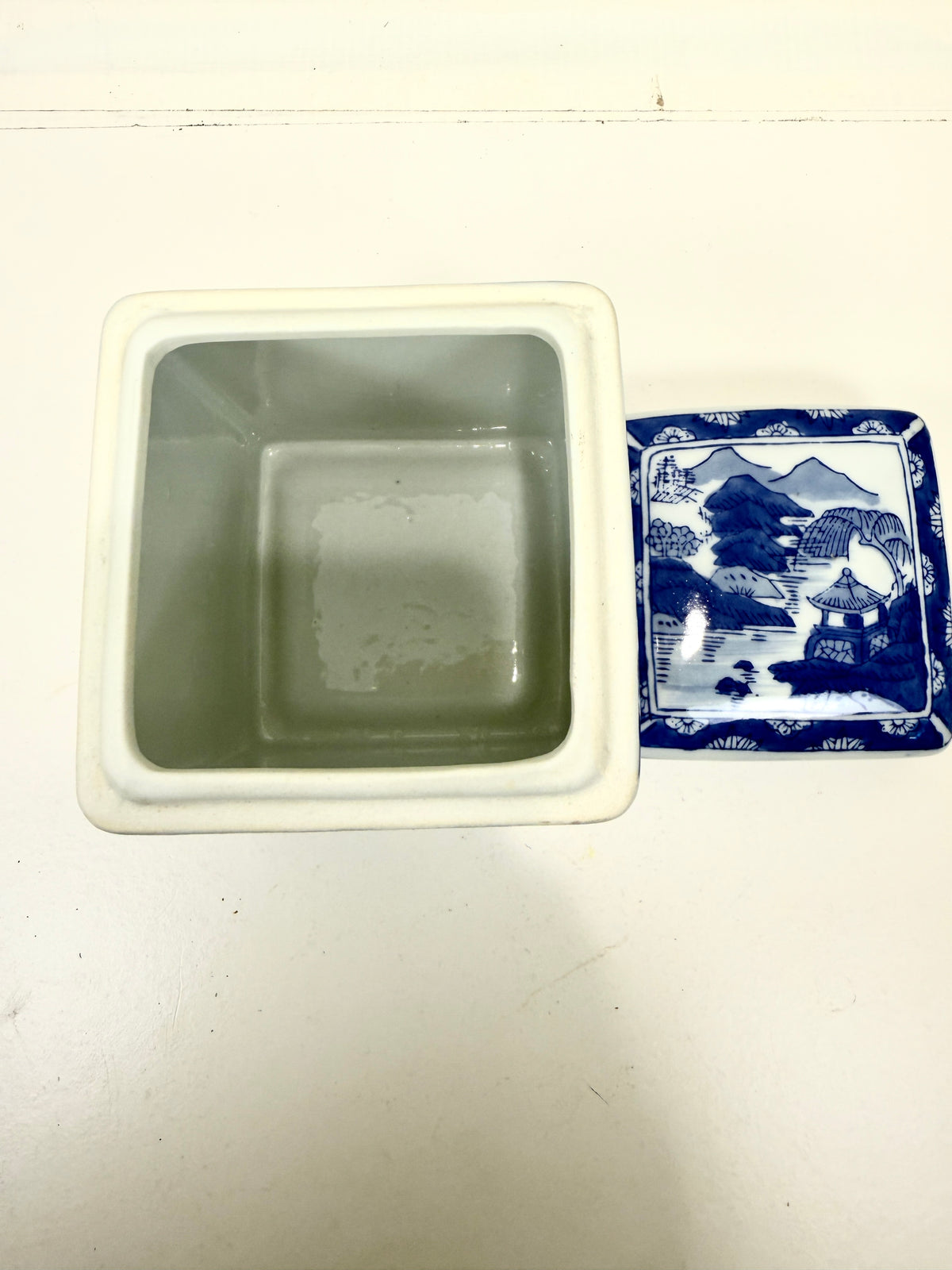 Vintage Blue and White Covered Jar:  Chinoiserie