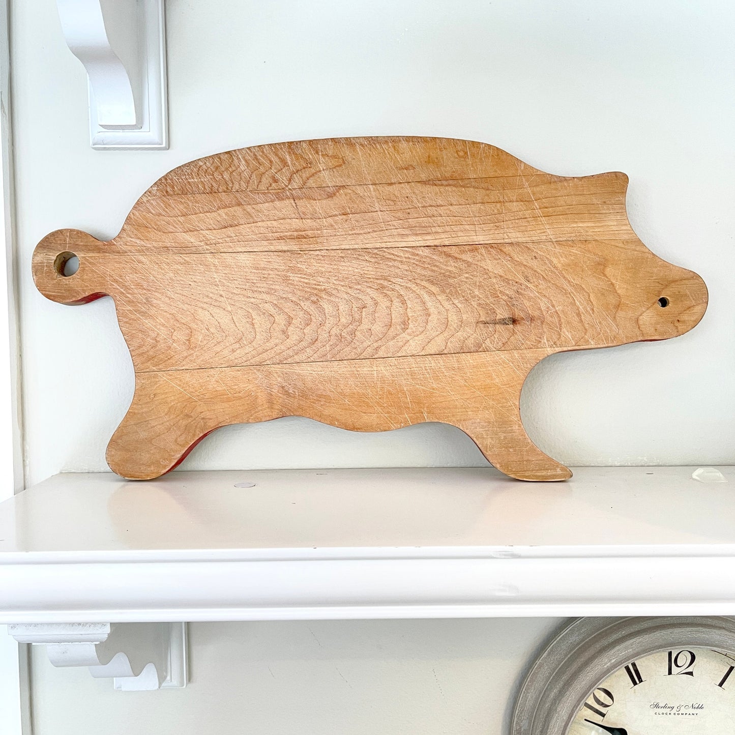 Vintage Pig Bread Board, Pig Cutting Board, Farmhouse Pig Decor, Kitchen Pork Cutting Board, Pig Farmer Gift